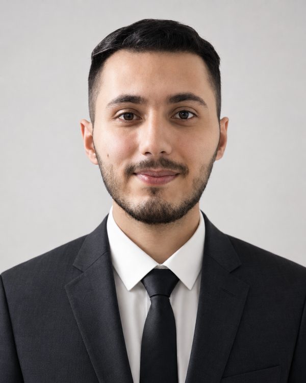 Taha Hussein, Litigation Associate at LEXIR Law Firm